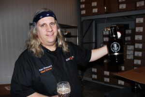 Lee más sobre el artículo La cerveza artesana americana llega a España de la mano de Edge Brewing